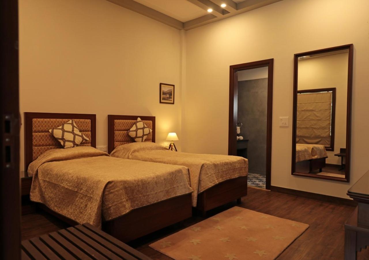 Hostie Stanley House-Heritage Home With Private Garden And Parking Nainital Buitenkant foto